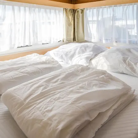 Tibu - Mietwohnwagen Camping