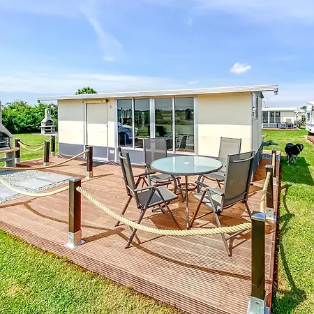 Campsite Tibu - Mietwohnwagen Fehmarn